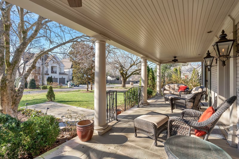 3614 Meadow Dr, Nashville, TN 37215