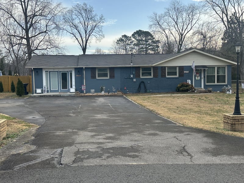 1922 Shelley St, Murfreesboro, TN 37129