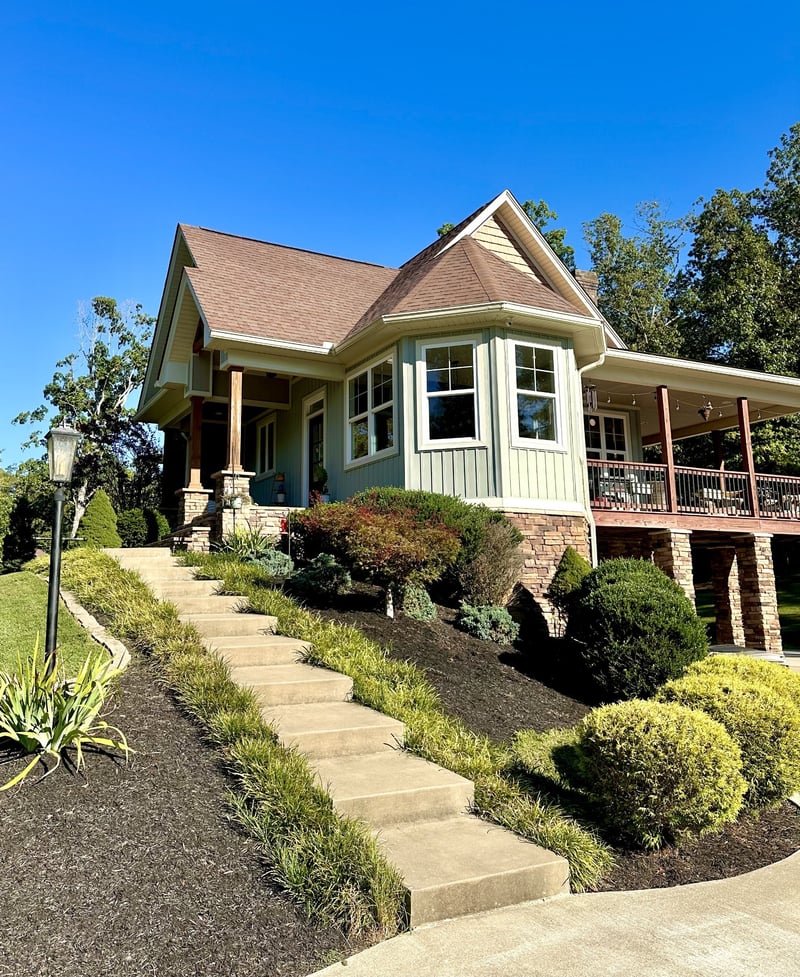 1136 Dimple Rd, Chapmansboro, TN 37035