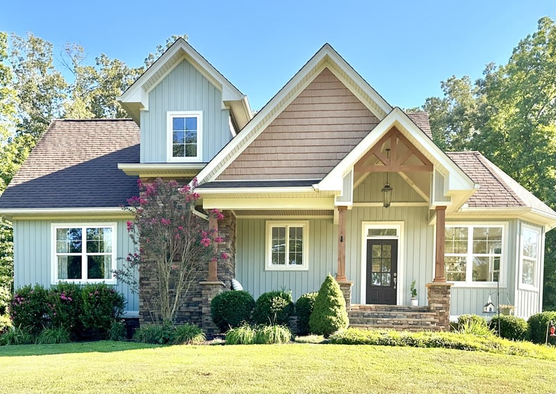 1136 Dimple Rd, Chapmansboro, TN 37035