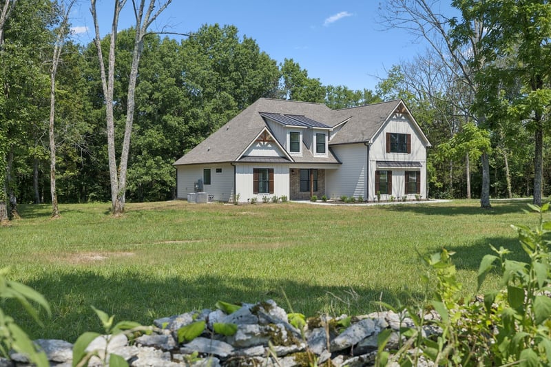1303 Athens Rd, Lebanon, TN 37087
