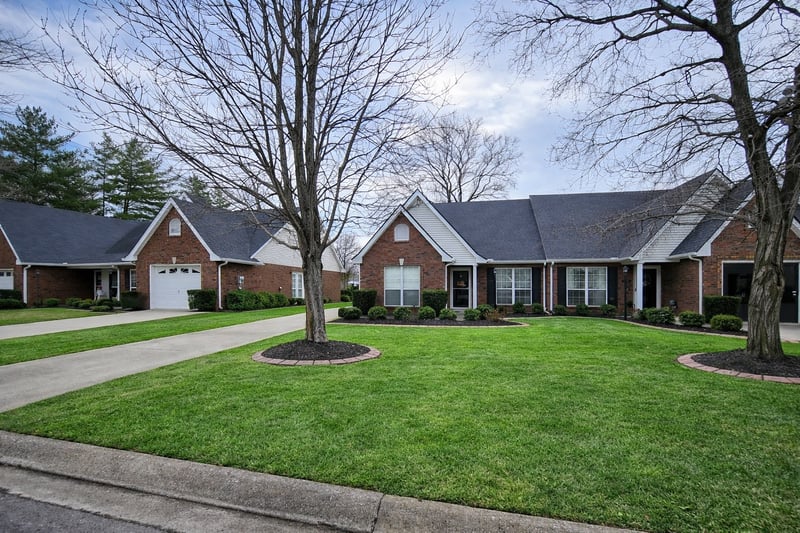 2729 Stonehedge Dr, Murfreesboro, TN 37128