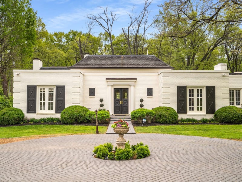 305 Davidson Rd, Nashville, TN 37205