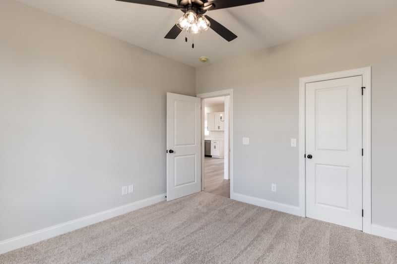 8637 Highway 52 , Portland, TN 37148