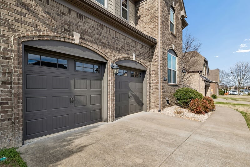 1129 Stockwell Dr, Murfreesboro, TN 37128