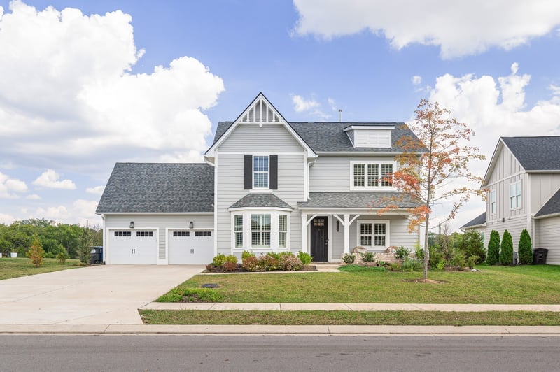 7546 Delancey Dr, College Grove, TN 37046