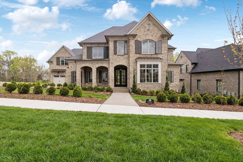 9314 Double Run Ct, College Grove, TN 37046