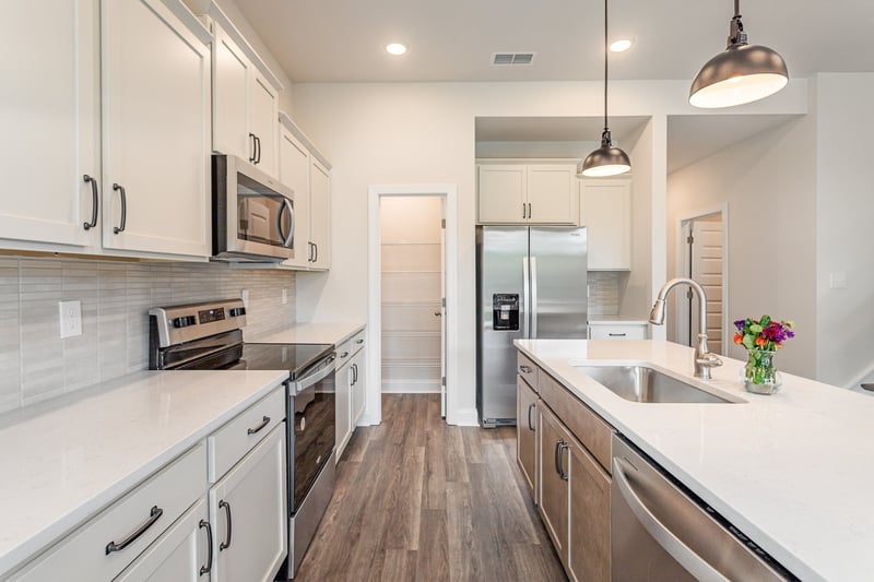 6423 Waymeet Dr, Spring Hill, TN 37174