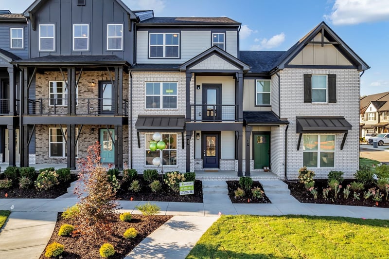 512 Mantes Aly, Hendersonville, TN 37075