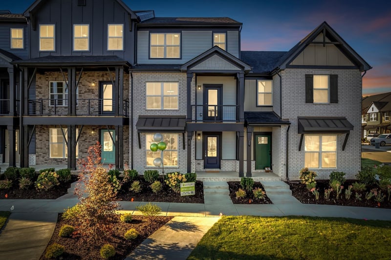 512 Mantes Aly, Hendersonville, TN 37075