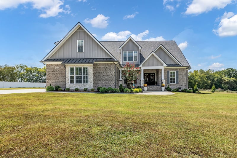 8014 Traditions Ln, Columbia, TN 38401