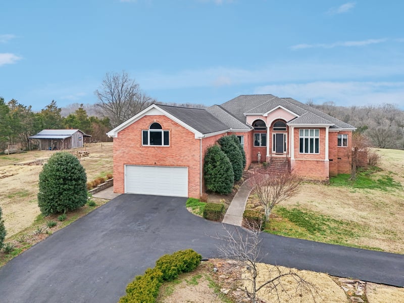 658 Hickory Ridge Rd, Gallatin, TN 37066