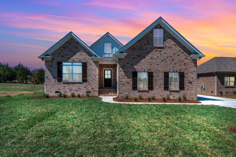 198 Creekside Dr, Lewisburg, TN 37091