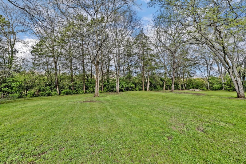 2462 Lewisburg Pike, Spring Hill, TN 37174