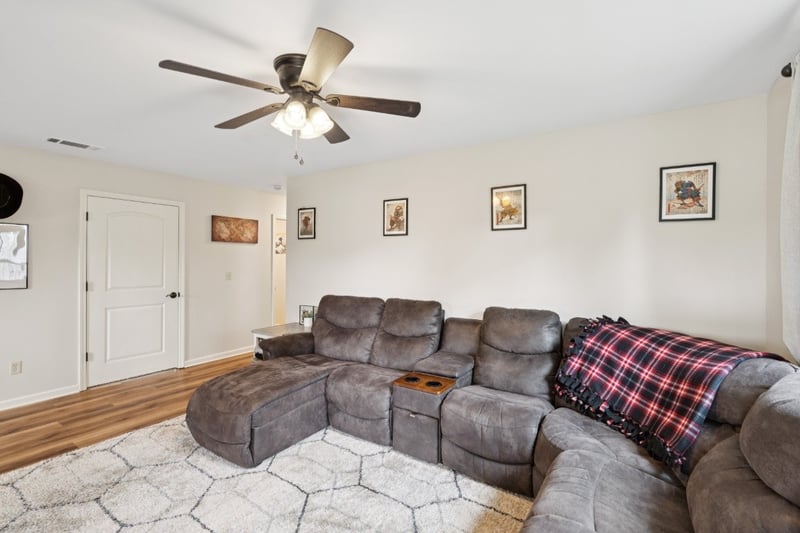 3172 Lauren Evelyn Way, Nashville, TN 37207