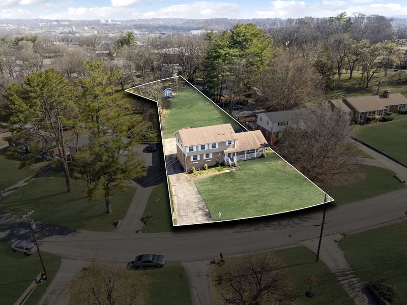 5006 Bonnaside Dr, Hermitage, TN 37076