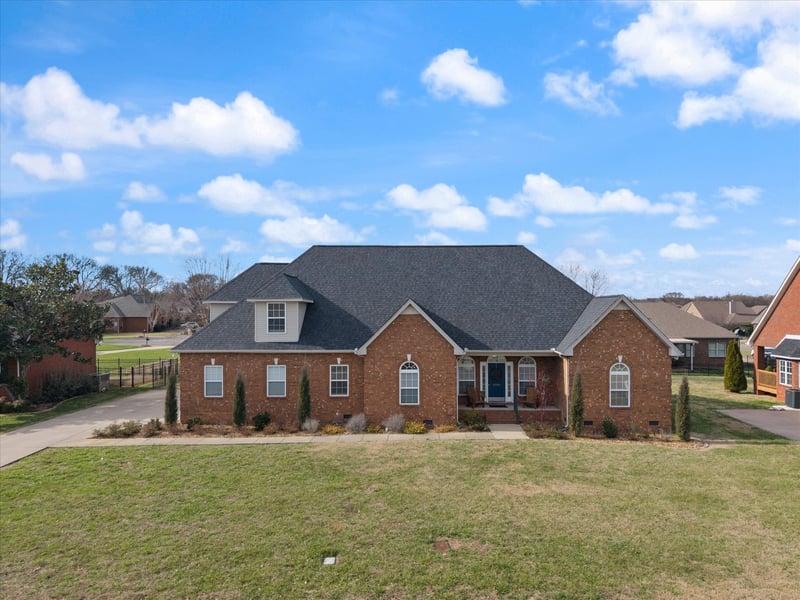 4949 Neyland Way, Murfreesboro, TN 37129