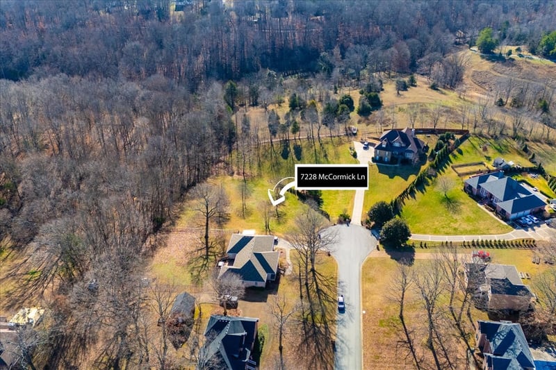 7228 Mccormick Ln, Fairview, TN 37062