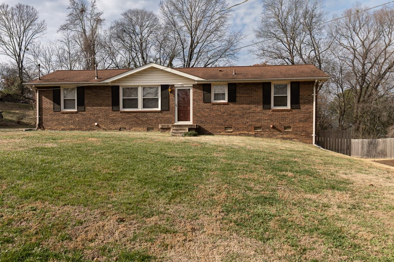 126 Vulco Dr, Hendersonville, TN 37075