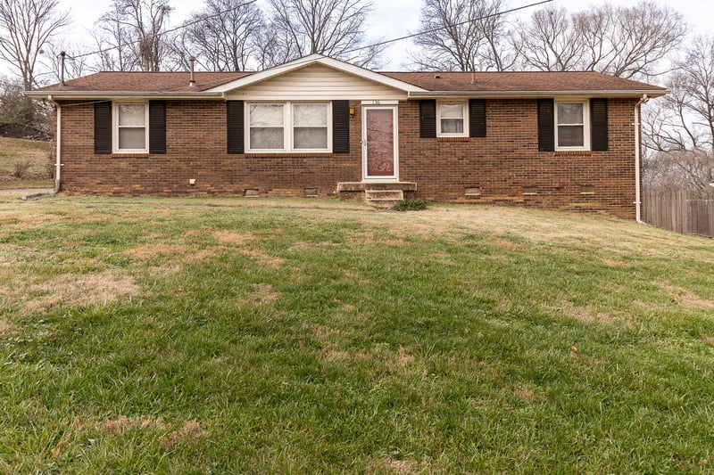 126 Vulco Dr, Hendersonville, TN 37075