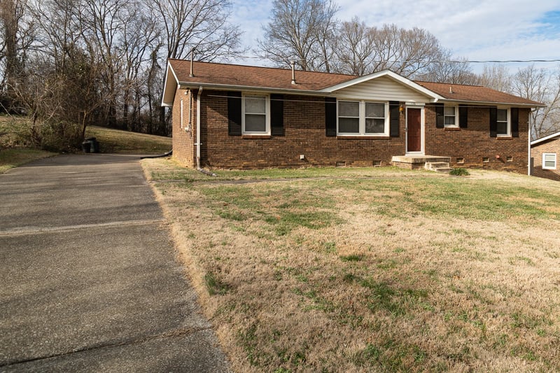 126 Vulco Dr, Hendersonville, TN 37075