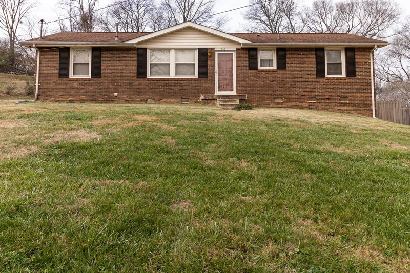 126 Vulco Dr, Hendersonville, TN 37075