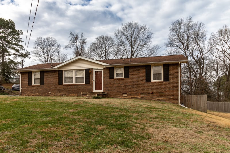 126 Vulco Dr, Hendersonville, TN 37075