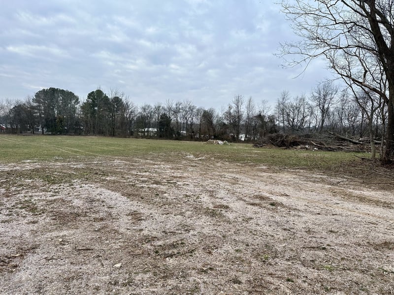 134 N Russell St, Portland, TN 37148