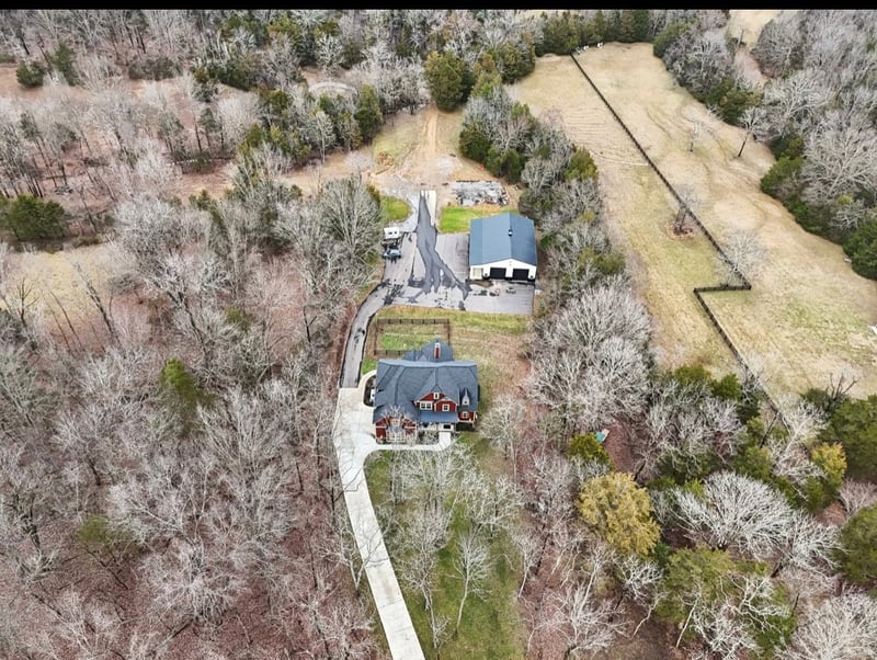 1011 St John Rd, Lascassas, TN 37085