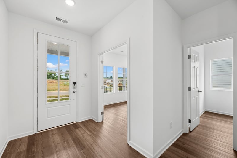 3157 Rolling Brook Dr, Columbia, TN 38401