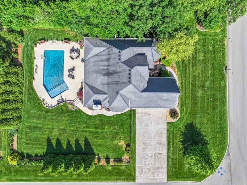 2052 Woodcliff Dr, Smyrna, TN 37167