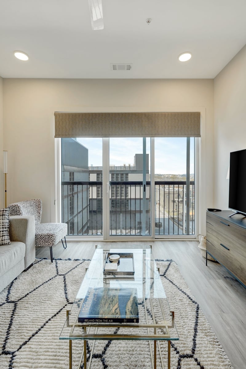 815 Main St #406, Nashville, TN 37206