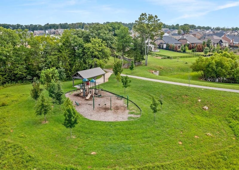 717 Harpers Mill Dr, Nolensville, TN 37135