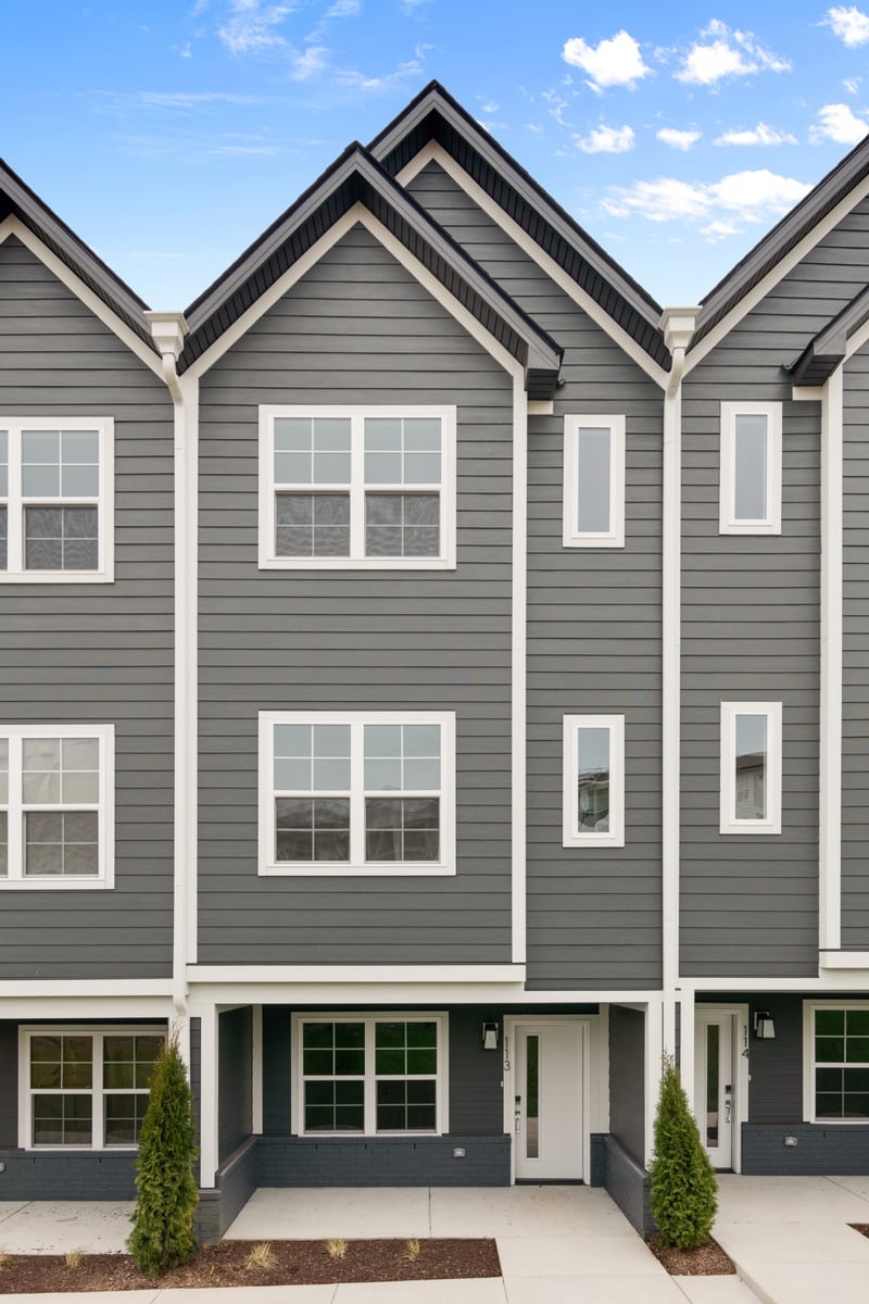 700 N Dupont Ave #111, Madison, TN 37115