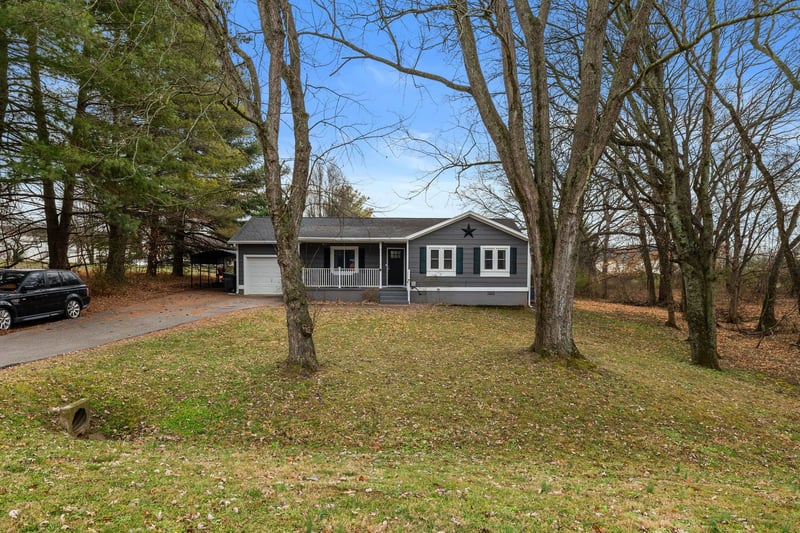 1516 Richmond Rd, Columbia, TN 38401