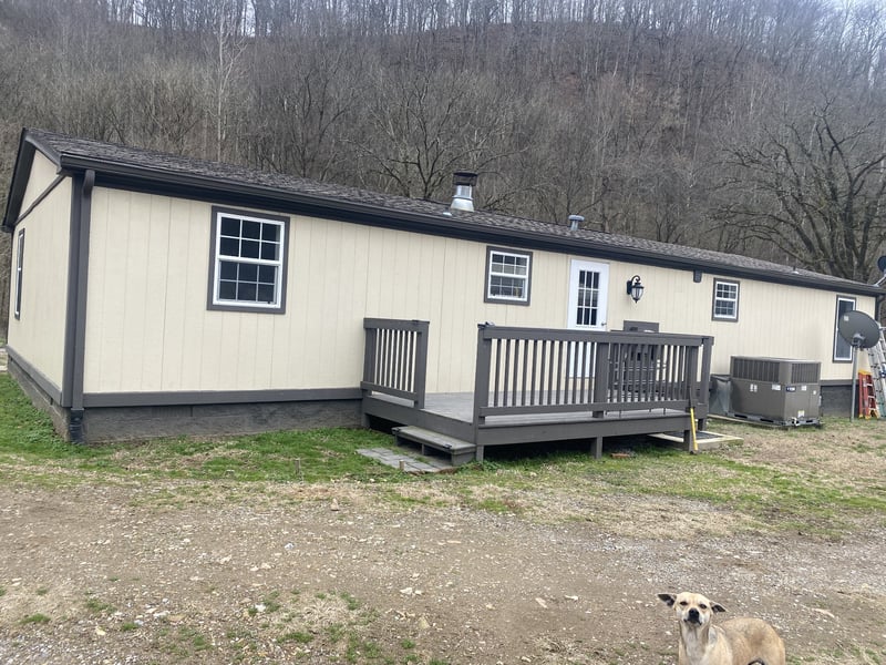 655 Wilmore Hollow Rd, Pleasant Shade, TN 37145