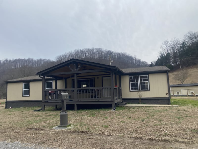 655 Wilmore Hollow Rd, Pleasant Shade, TN 37145