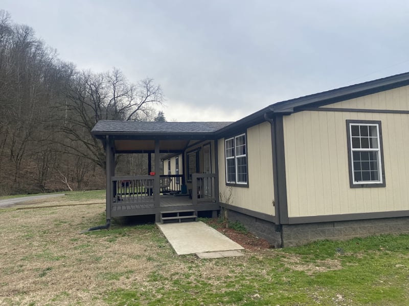 655 Wilmore Hollow Rd, Pleasant Shade, TN 37145