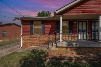 806 Charlie Pl, Nashville, TN 37207
