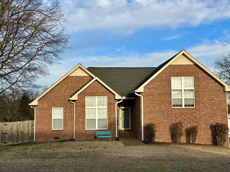 101 Knights Bridge Station, Hendersonville, TN 37075