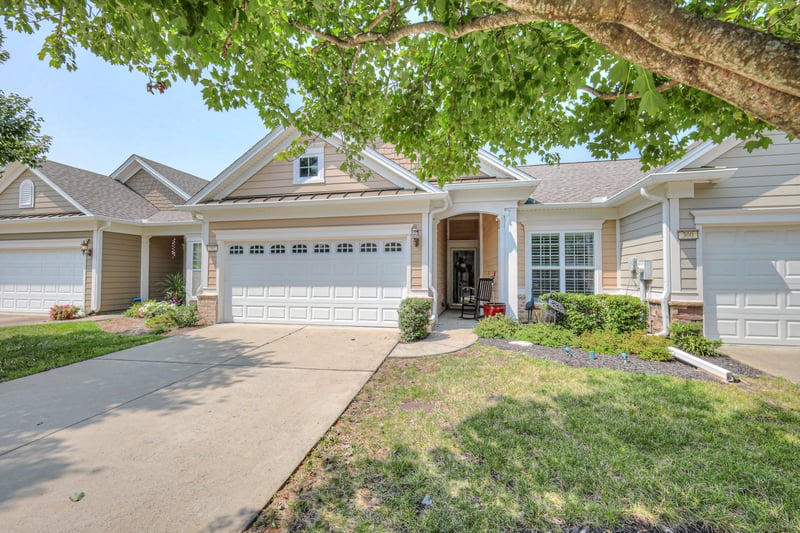 302 Blockade Ln, Mount Juliet, TN 37122