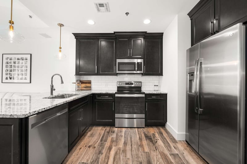 301 Demonbreun St #920, Nashville, TN 37201