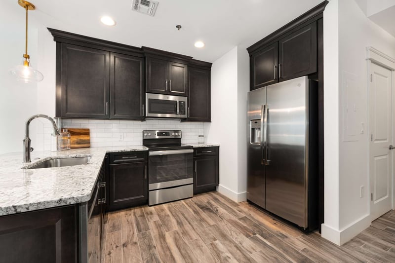 301 Demonbreun St #920, Nashville, TN 37201