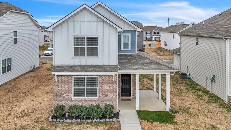 1519 Ashgrove Pl, Lebanon, TN 37087