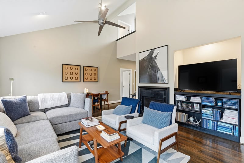 228 Harpeth Wood Dr, Nashville, TN 37221