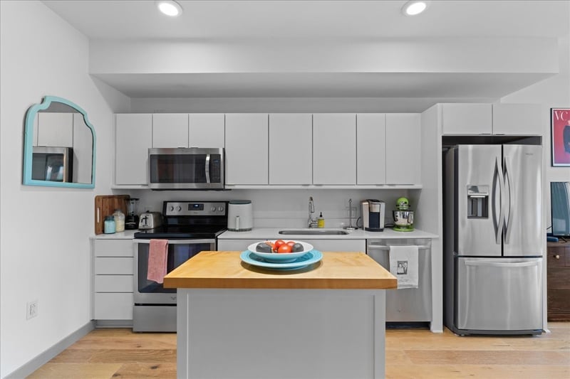 400 Herron Dr #108, Nashville, TN 37210