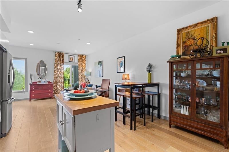 400 Herron Dr #108, Nashville, TN 37210