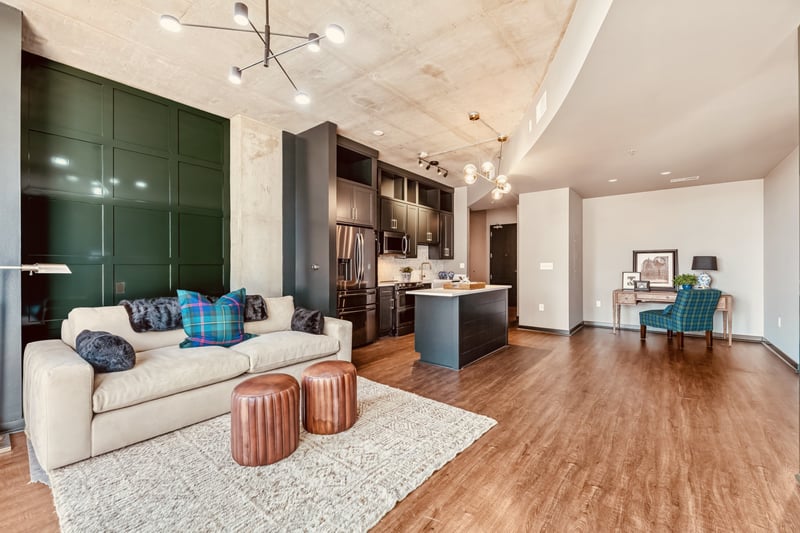 600 12th Ave #902, Nashville, TN 37203