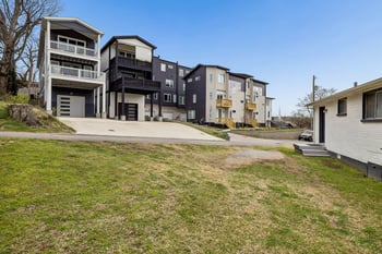 1240 1st Ave, Nashville, TN 37210