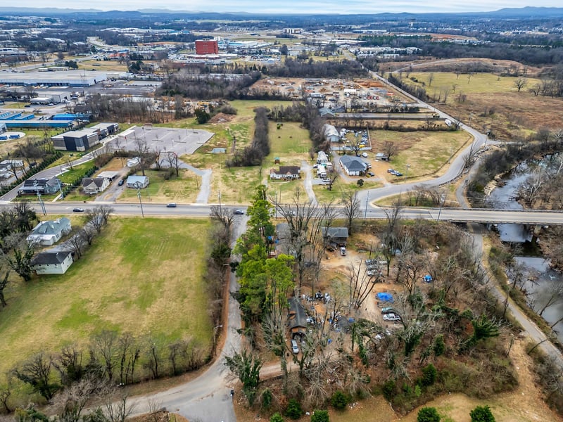 1204 W Main St, Murfreesboro, TN 37129